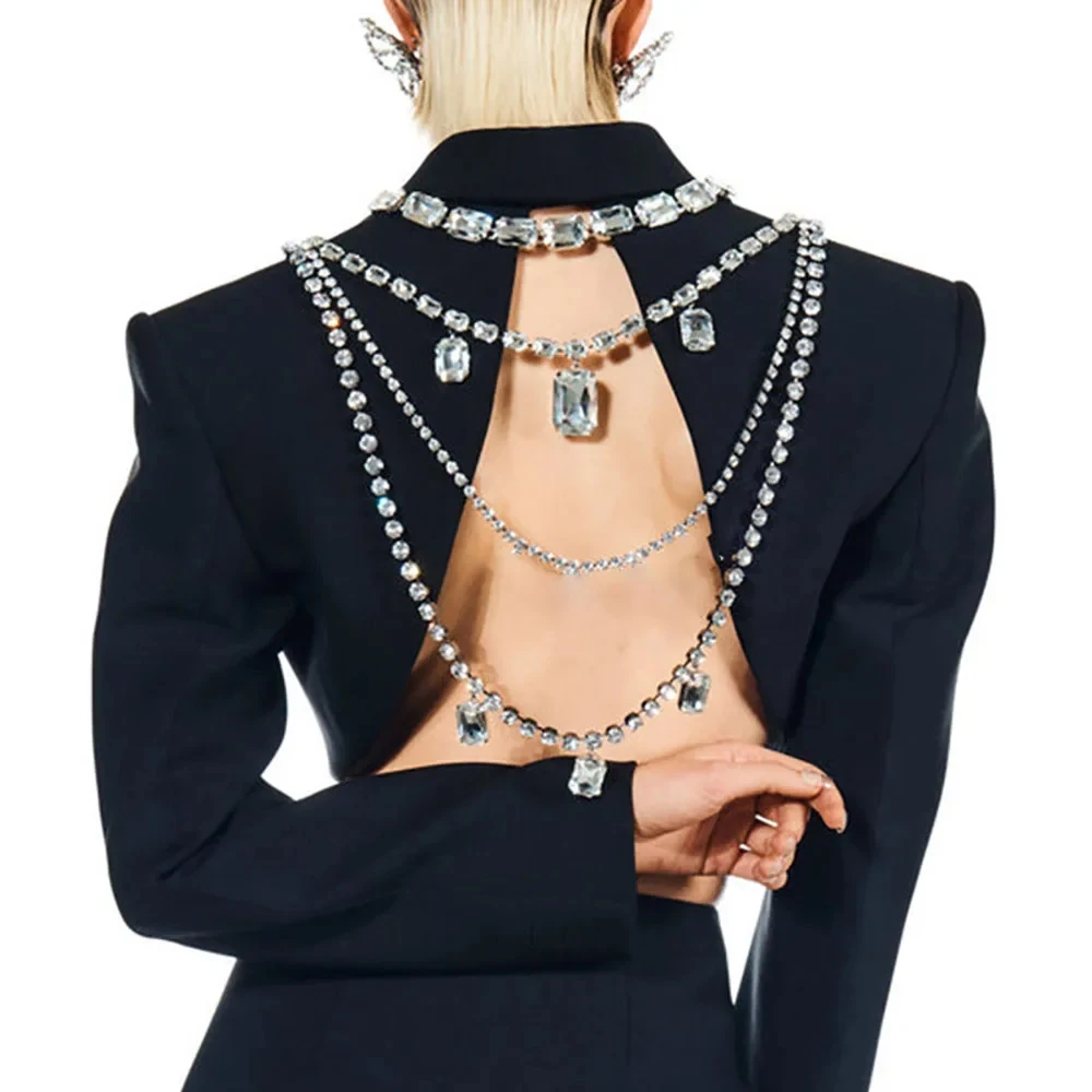 Body Jewelry Necklace - سلسلة جسم بشراشيب طويلة من حجر